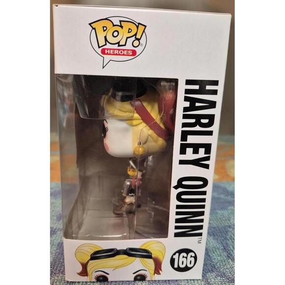Pop! Heroes DC Comics Bombshells Harley Quinn Vinyl Figure #166 - Picture 2 of 6